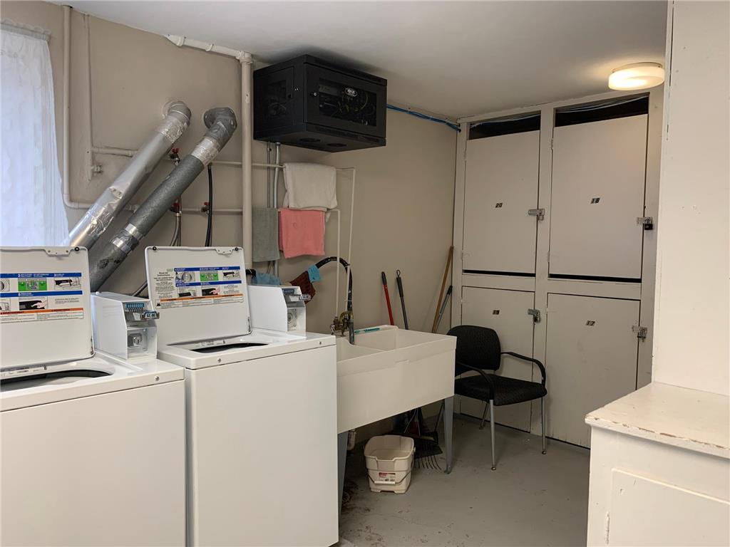 2637 Pleasant Avenue Minneapolis MN 55408 7037156 image39