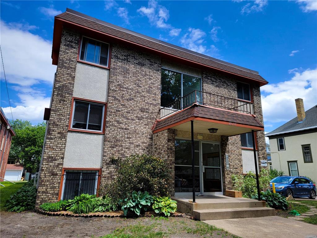 2637 S Pleasant Avenue S #5 Minneapolis MN 55408 7071159 image1