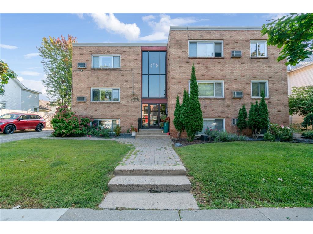 2639 Colfax Avenue S #101 Minneapolis MN 55408 6787614 image5