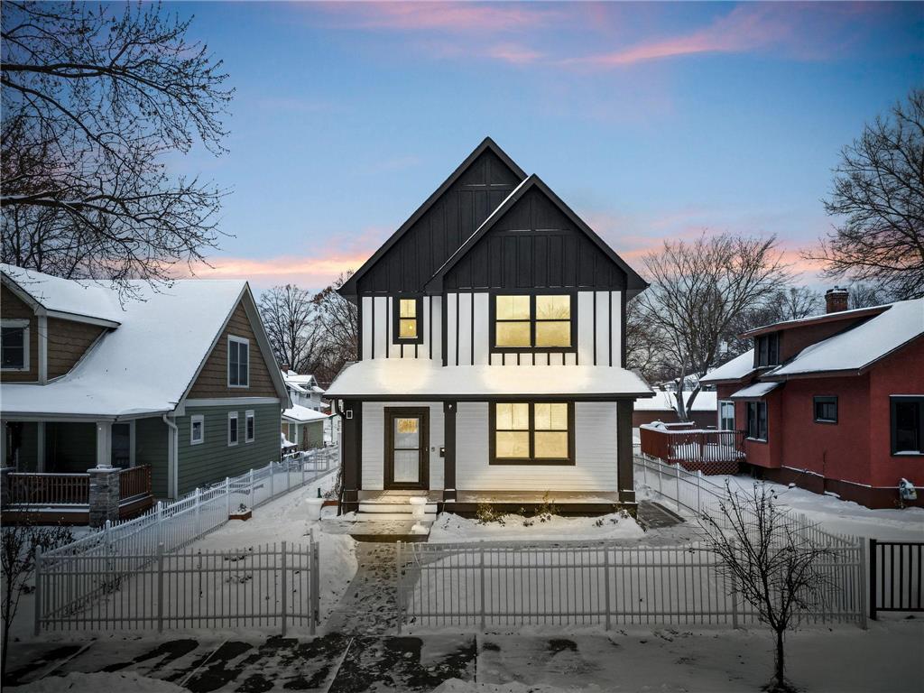 2639 James Avenue N Minneapolis MN 55411 6640990 image1