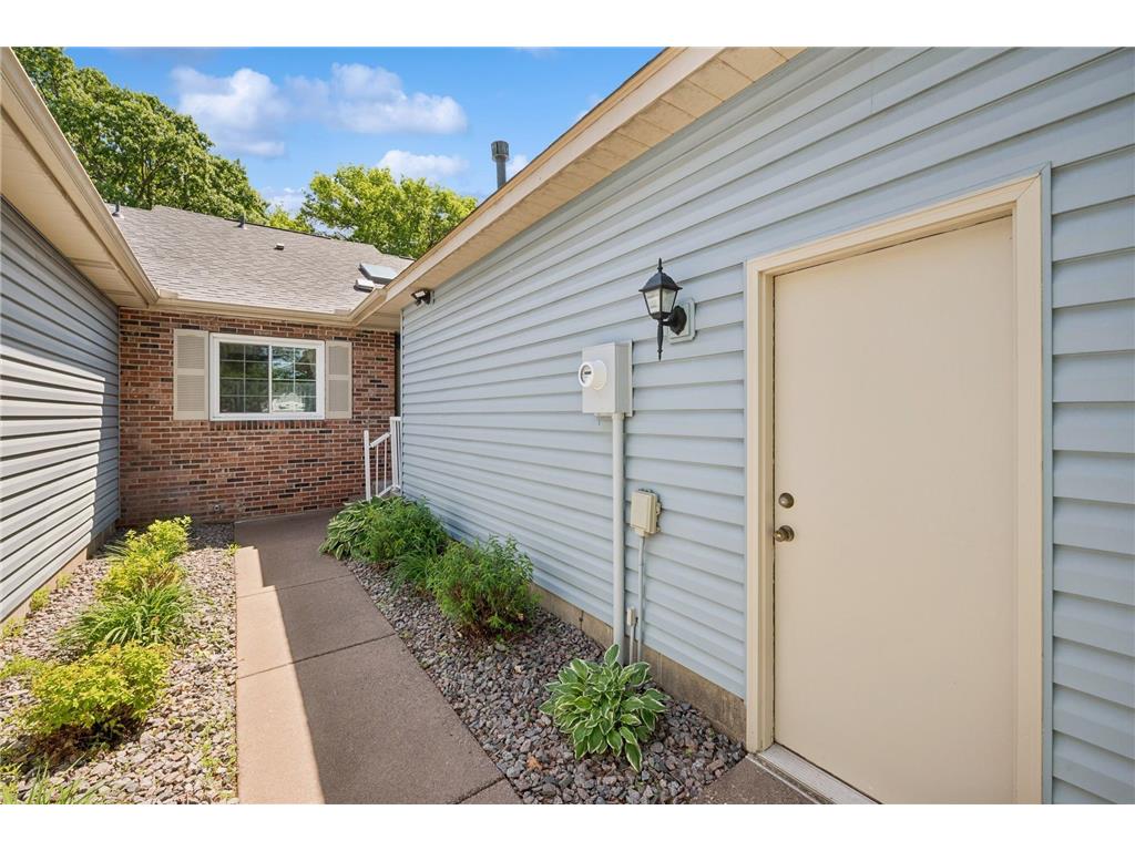 2639 Lake Court Circle #81 Mounds View MN 55112 7021406 image22