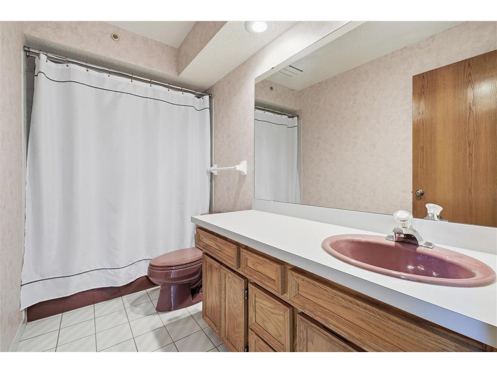 2639 Lake Court Circle #81 Mounds View MN 55112 7021406 image60