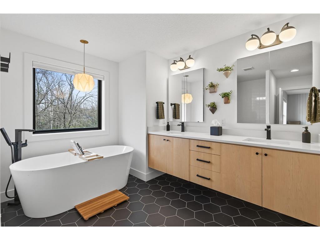 26390 Alexander Lane Shorewood MN 55331 6817288 image34