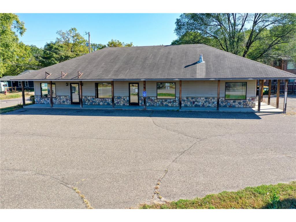 26395 Forest Boulevard Wyoming MN 55092 6612155 image1