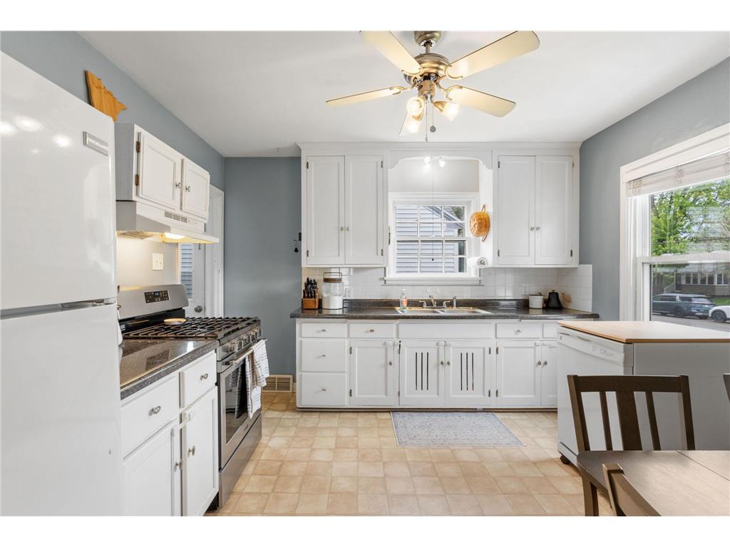 264 Haskell Street E West Saint Paul MN 55118 7069722 image10