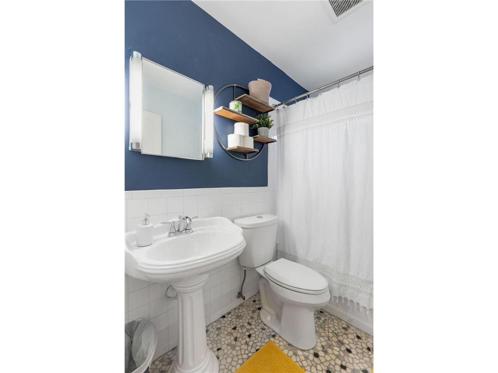 264 Haskell Street E West Saint Paul MN 55118 7069722 image25