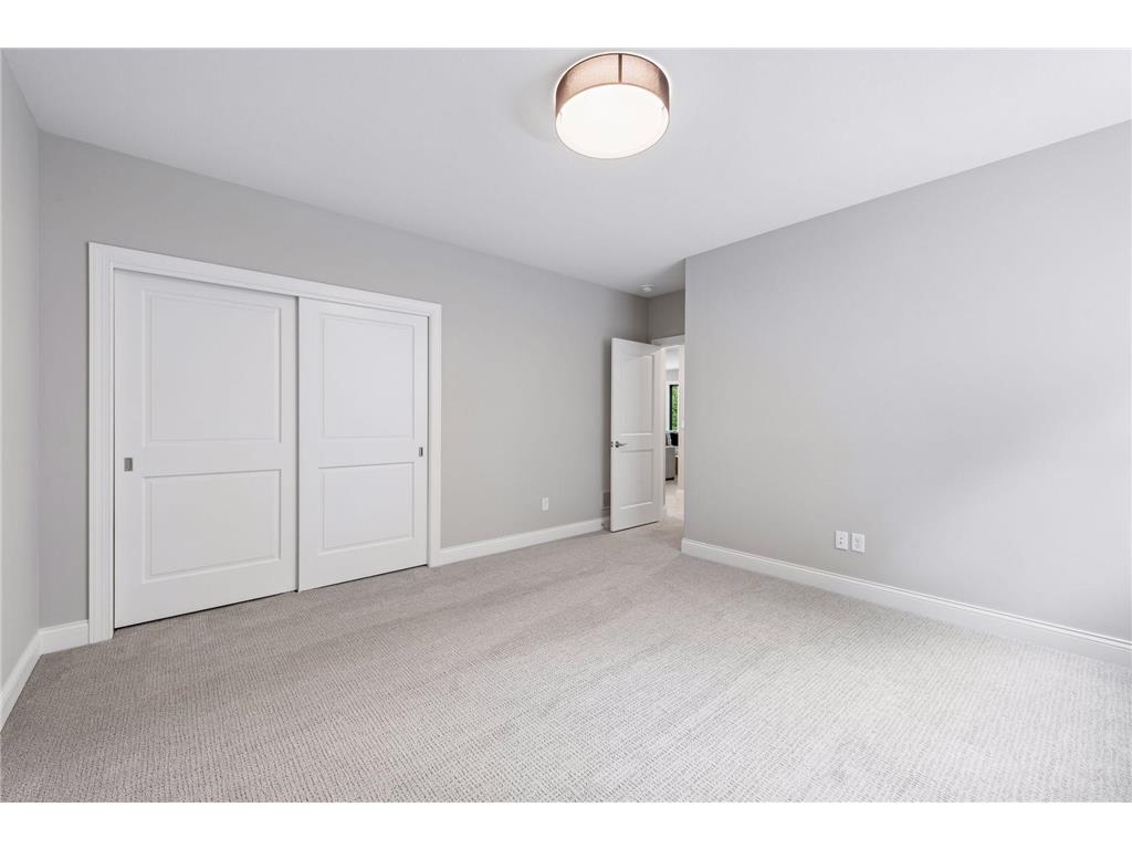 264 Wayzata Boulevard E Wayzata MN 55391 7085464 image47