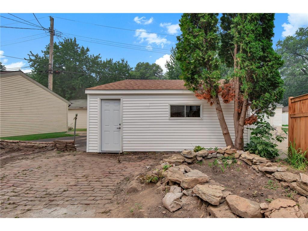 2640 Johnson Street NE Minneapolis MN 55418 7102207 image36