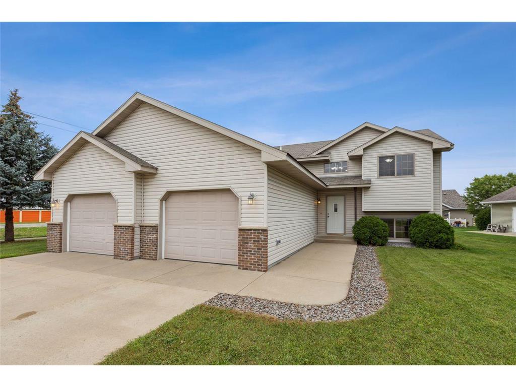 2641 42nd Avenue S Saint Cloud MN 56301 6592843 image1