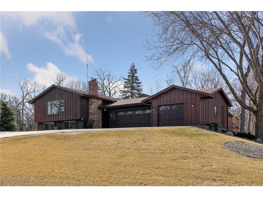 2641 Orchard Lane Chanhassen MN 55331 6672507 image1