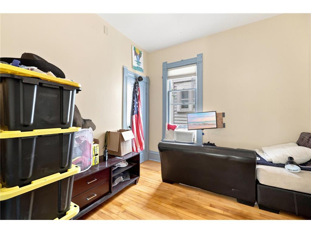 2641 Pillsbury Avenue S Minneapolis MN 55408 7114434 image11