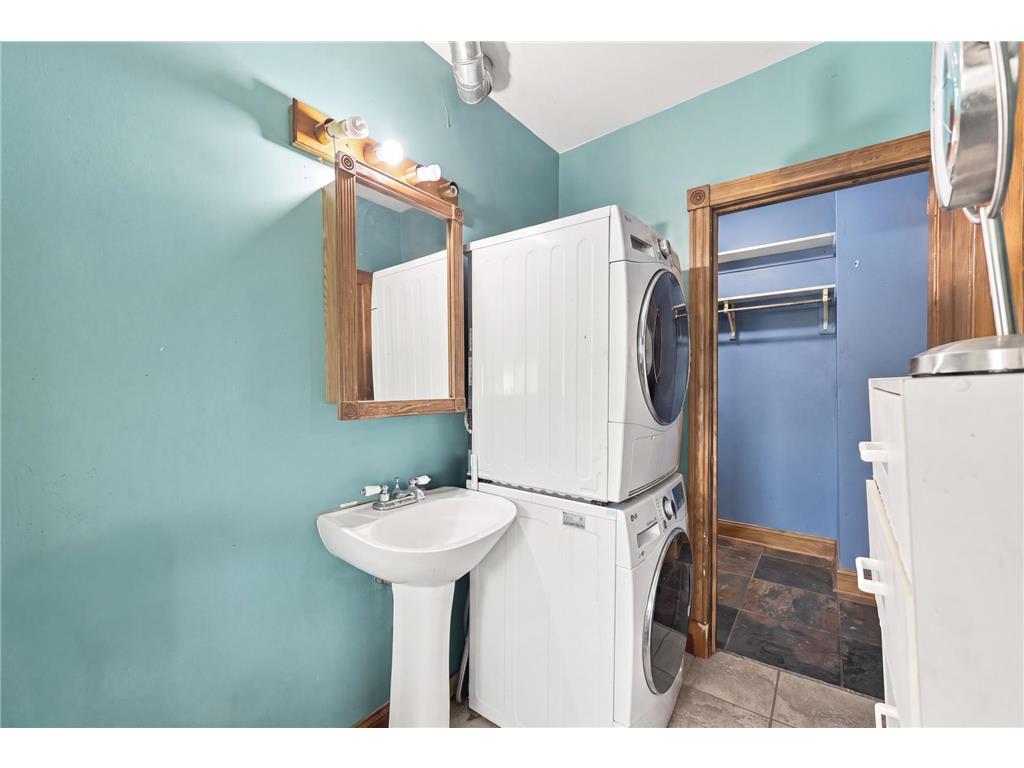 2641 Pillsbury Avenue S Minneapolis MN 55408 7114434 image22