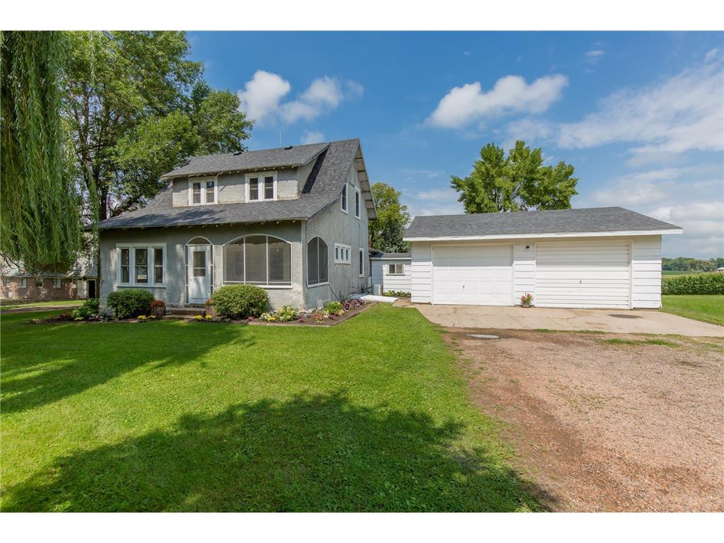 26412 St Thomas Road, Le Sueur, MN 56058 MLS 6265060 Edina Realty