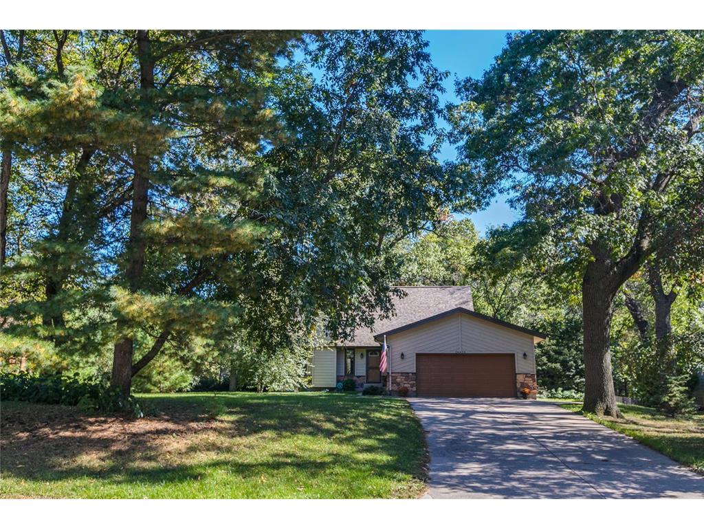 26425 Glen Oak Drive, Wyoming, MN 55092 MLS 6265958 Edina Realty