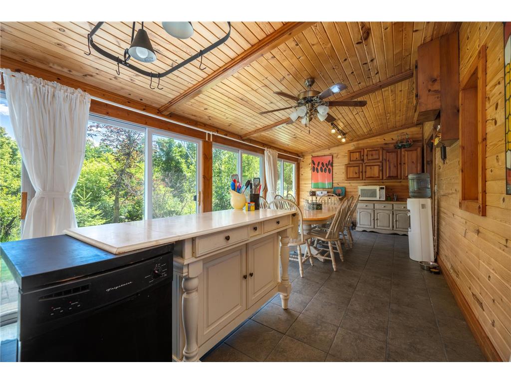 2643 231st Street Cushing WI 54006 - Herby Lake 7096763 image2