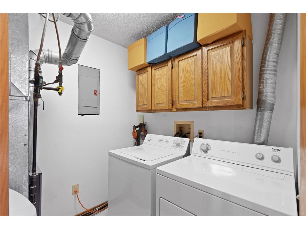 2644 Lake Court Drive #31 Mounds View MN 55112 - Wood 7039157 image23