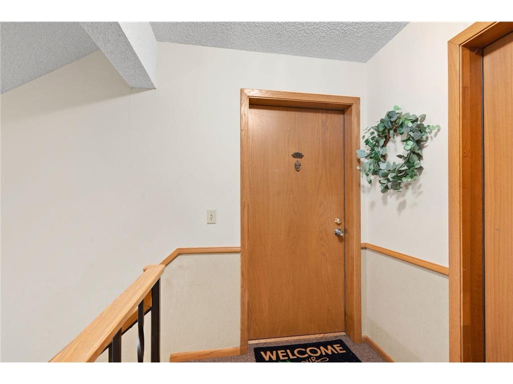 2644 Lake Court Drive #31 Mounds View MN 55112 - Wood 7039157 image27