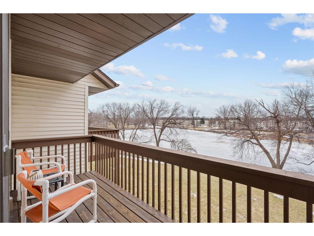 2644 Lake Court Drive #31 Mounds View MN 55112 - Wood 7039157 image3