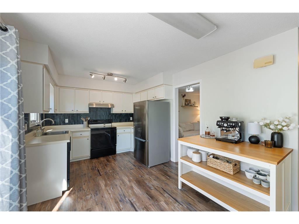 2644 Zarthan Avenue S Saint Louis Park MN 55416 6797047 image9