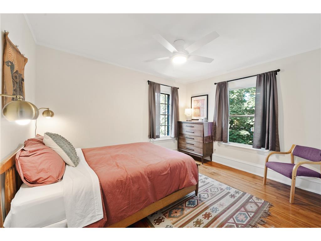 2645 Pleasant Avenue Minneapolis MN 55408 7082727 image24