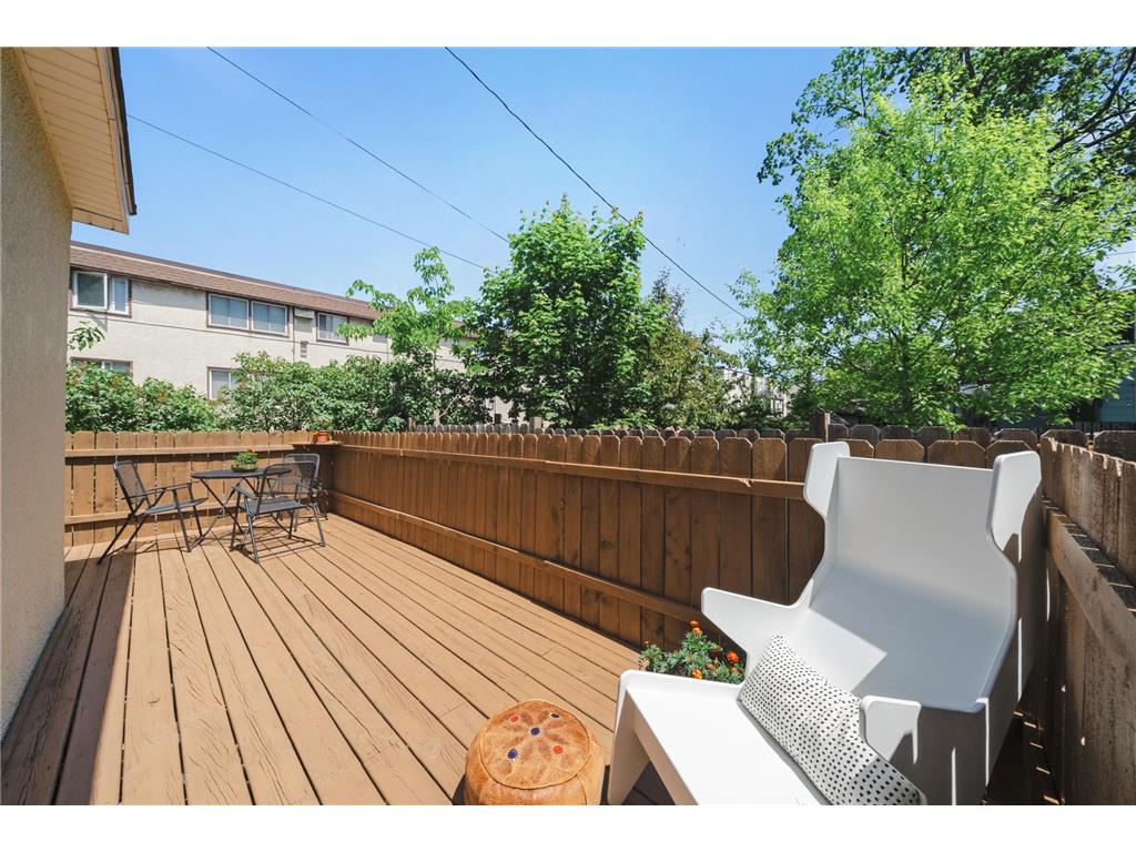 2645 Pleasant Avenue Minneapolis MN 55408 7082727 image28