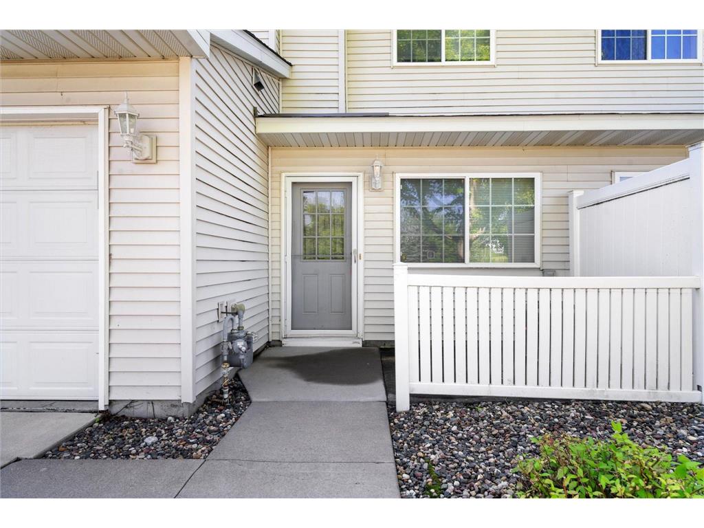 2645 Yellowstone Drive #3 Hastings MN 55033 6611110 image1