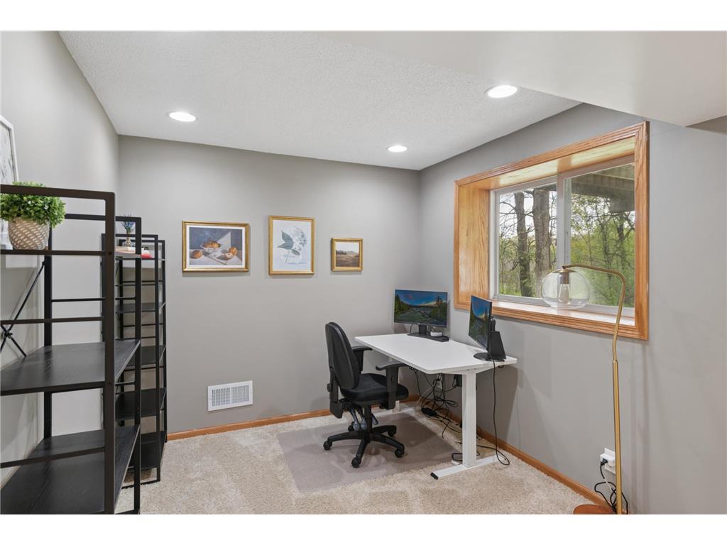 26354 Freeport Avenue Wyoming MN 55092 7106673 image13
