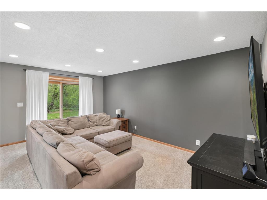 26354 Freeport Avenue Wyoming MN 55092 7106673 image15