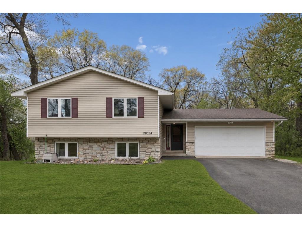 26354 Freeport Avenue Wyoming MN 55092 7106673 image2