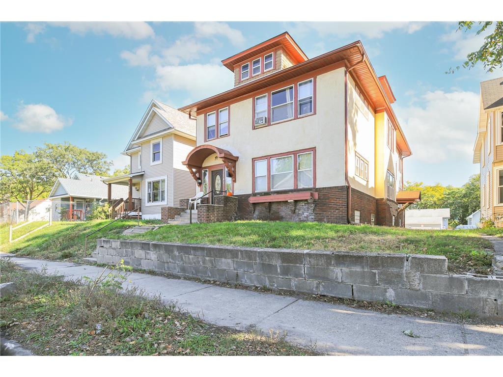 2646 Dupont Avenue N Minneapolis MN 55411 6445215 image1