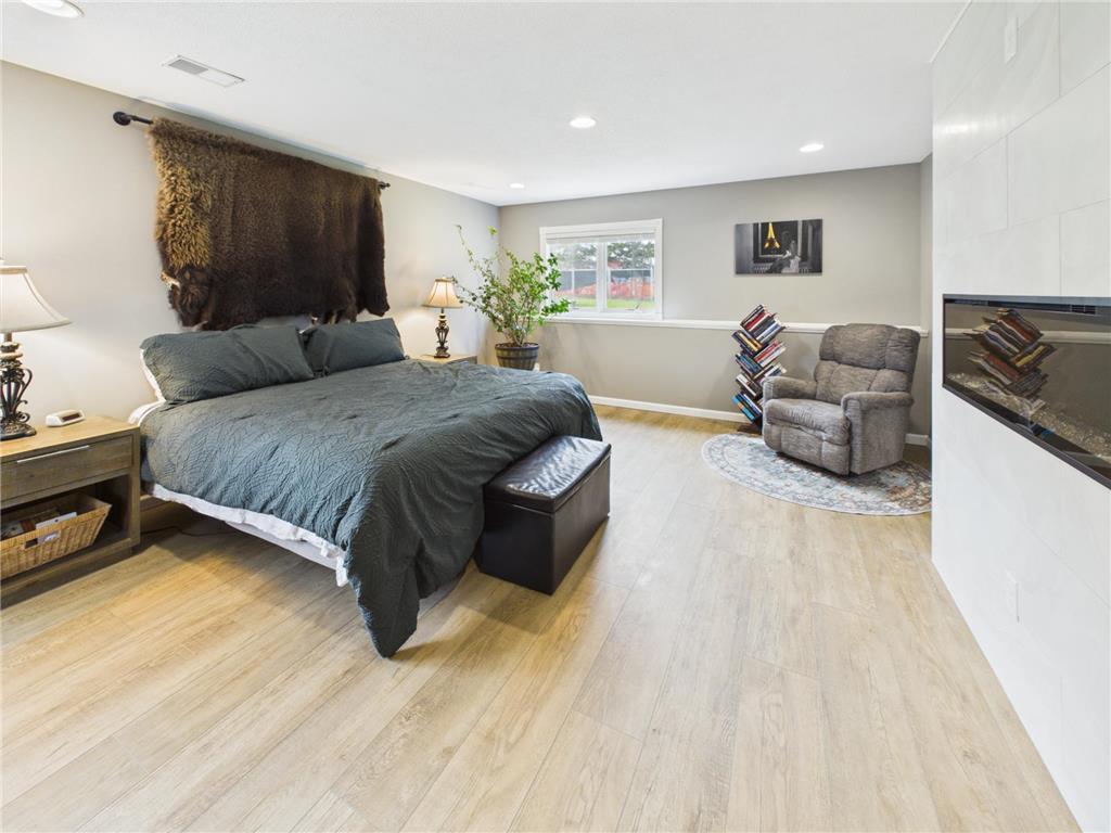 2646 Lois Lane SE Alexandria MN 56308 7064570 image34