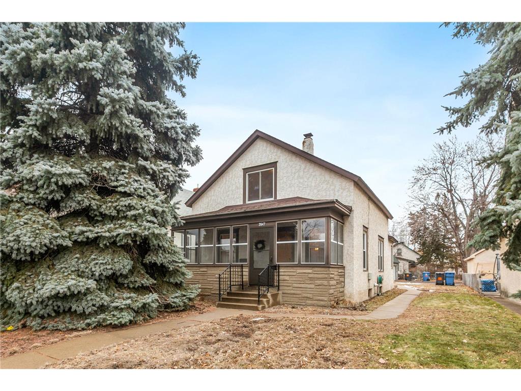 2647 Grand Street NE Minneapolis MN 55418 6468827 image1
