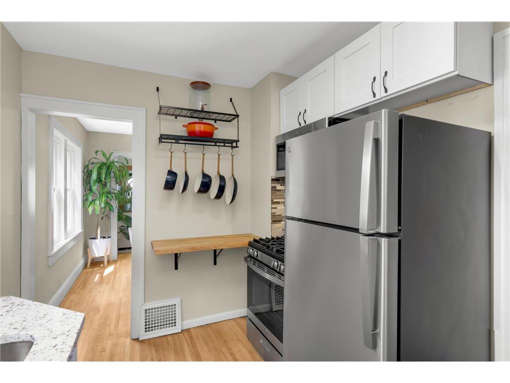 2647 Mckinley Street NE Minneapolis MN 55418 7044127 image8
