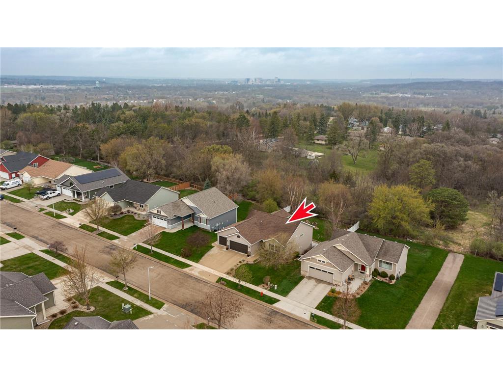 2647 Stacy Street SE Rochester MN 55904 7056073 image3