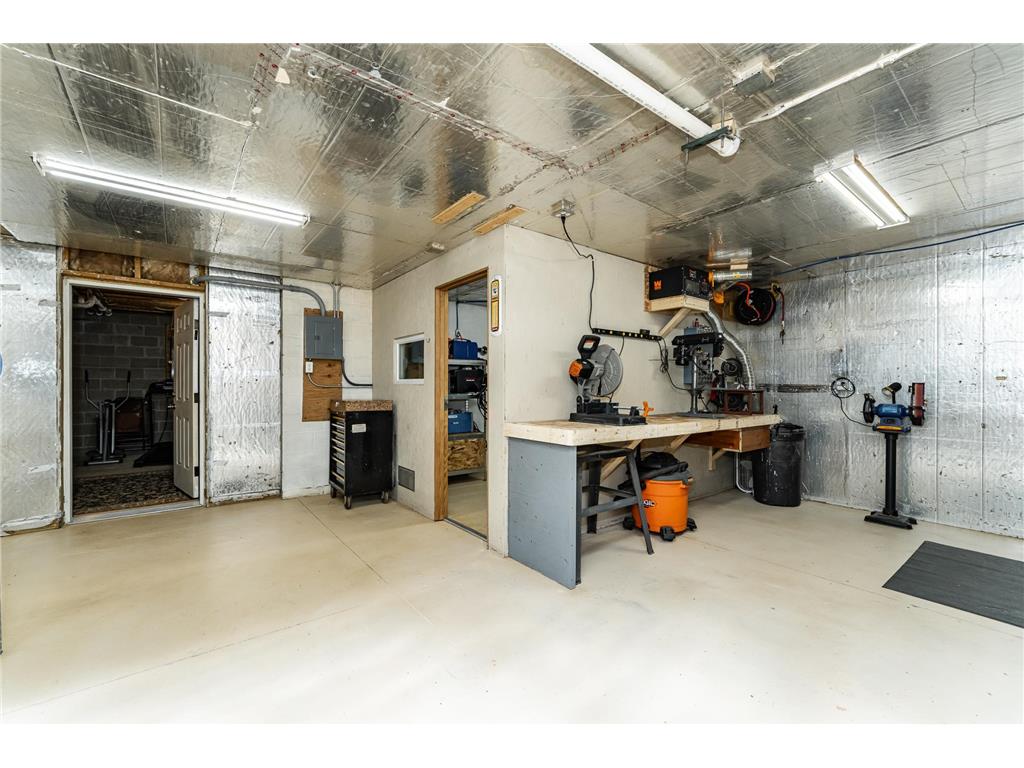 2647 Stacy Street SE Rochester MN 55904 7056073 image42