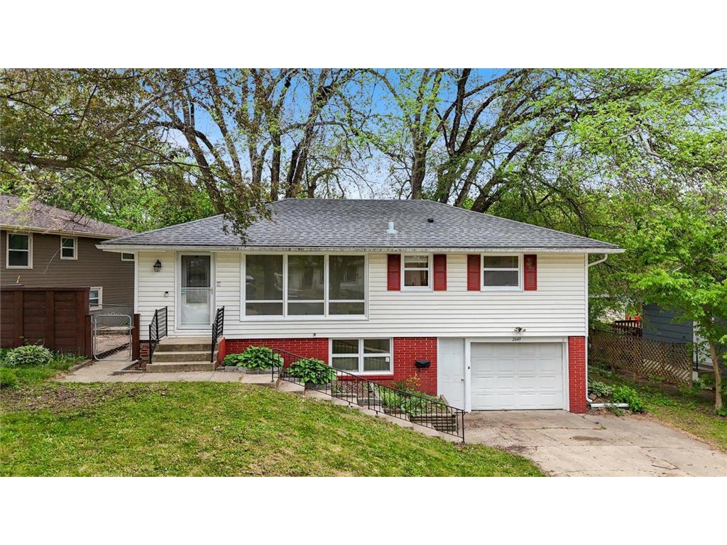 2649 11th Avenue NW Rochester MN 55901 7080626 image1