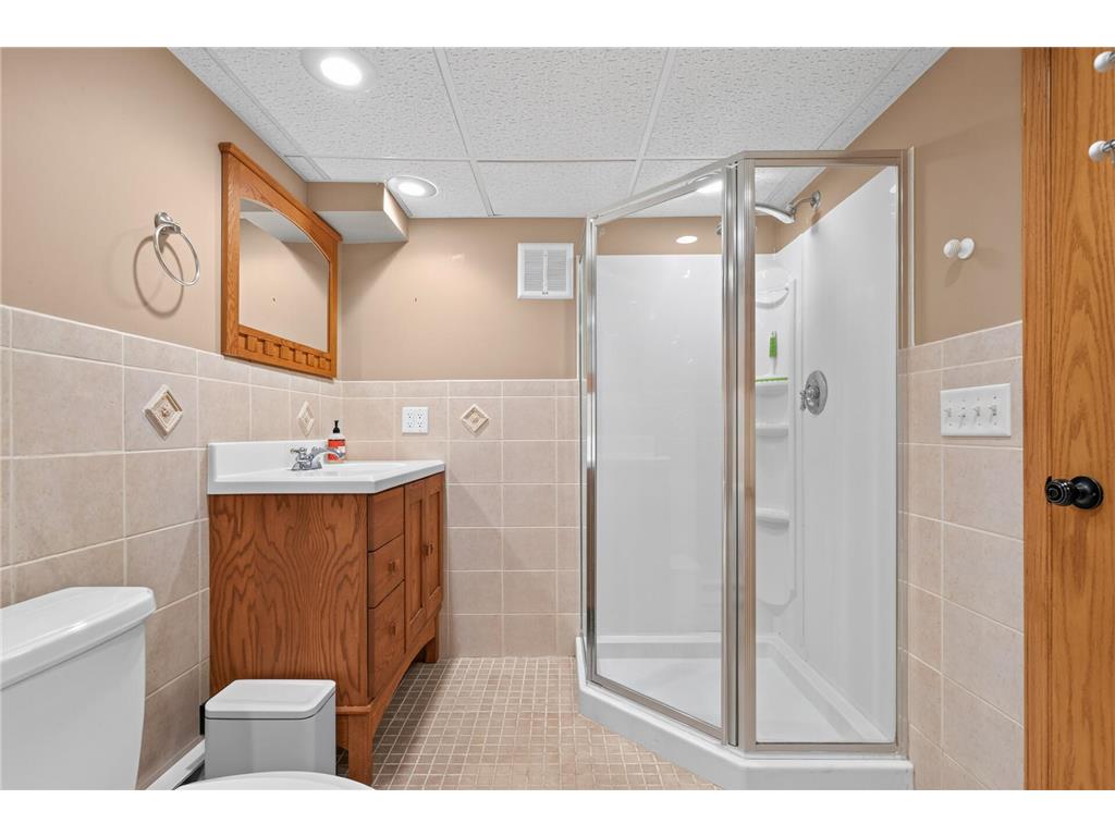 2649 Hillview Road Mounds View MN 55112 7105347 image31