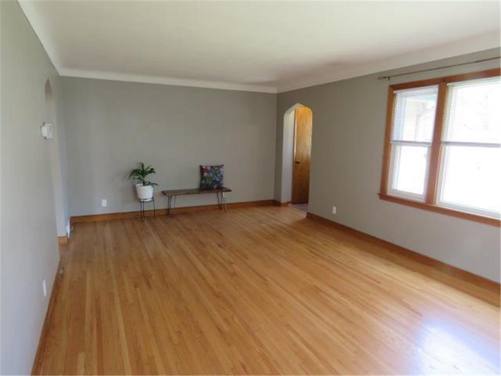 265 English Street Saint Paul MN 55106 7069750 image3