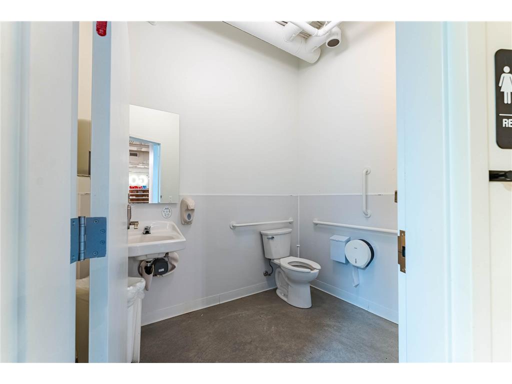 2650 Nicollet Avenue #Main Level- Retail Condo Minneapolis MN 55408 6758120 image21