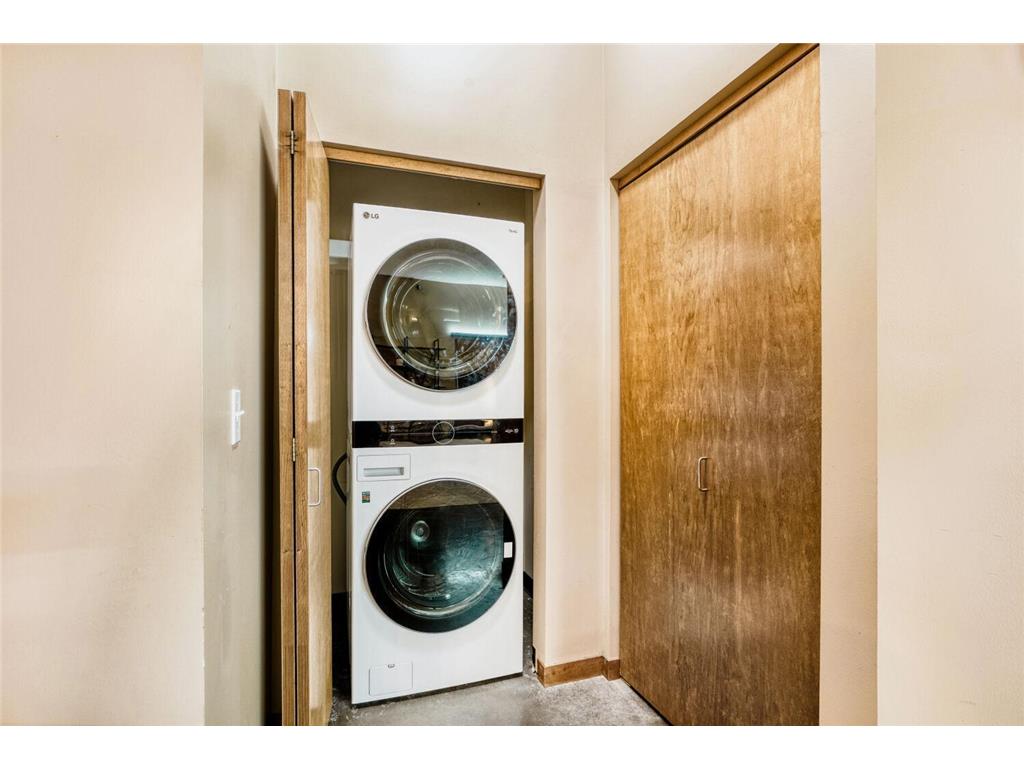 2650 University Avenue W #104 Saint Paul MN 55114 7037697 image10