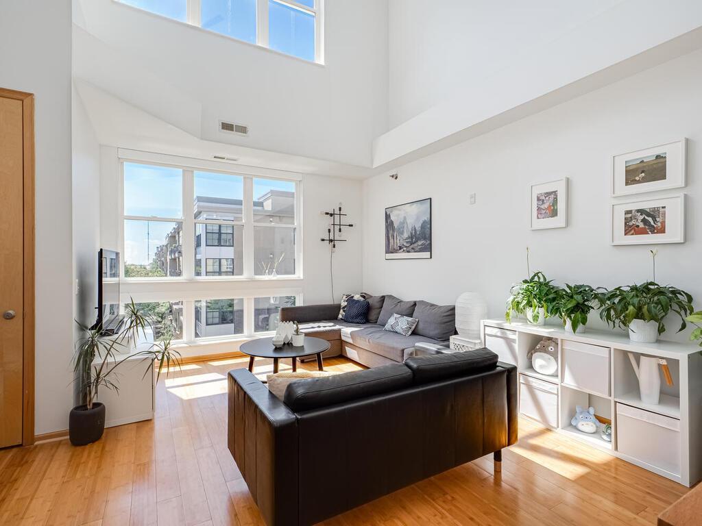 2650 University Avenue W #204 Saint Paul MN 55114 6417387 image1