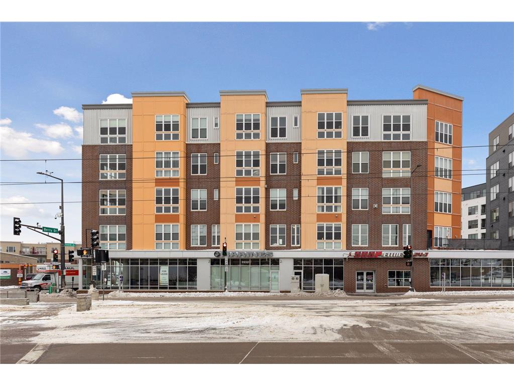 2650 University Avenue W #208 Saint Paul MN 55114 6364840 image1