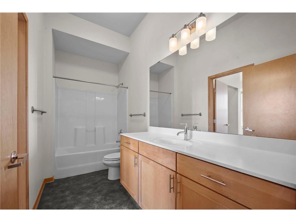 2650 University Avenue W #221 Saint Paul MN 55114 7051461 image12