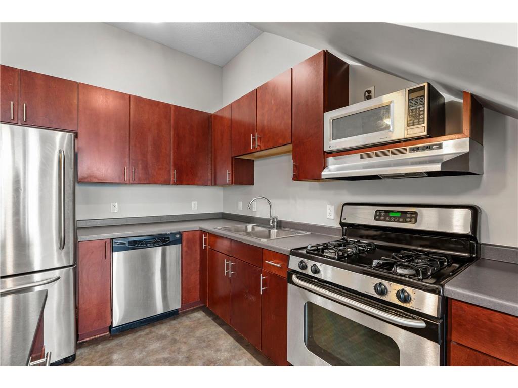 2650 University Avenue W #314 Saint Paul MN 55114 7069844 image13