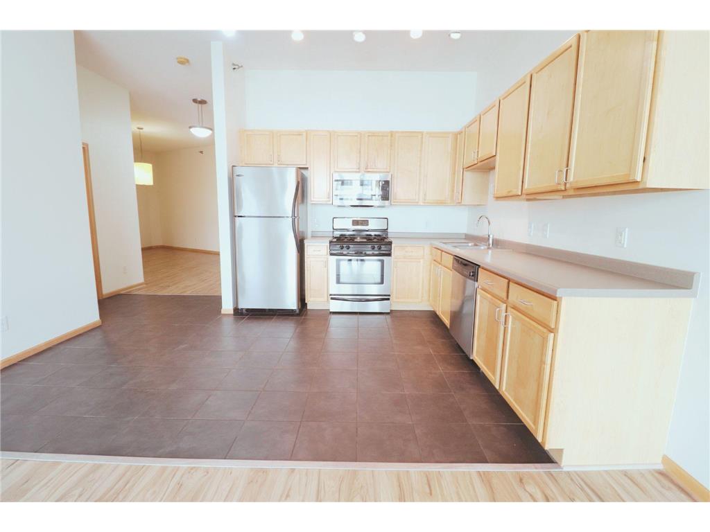 2650 University Avenue W #320 Saint Paul MN 55114 7036276 image9