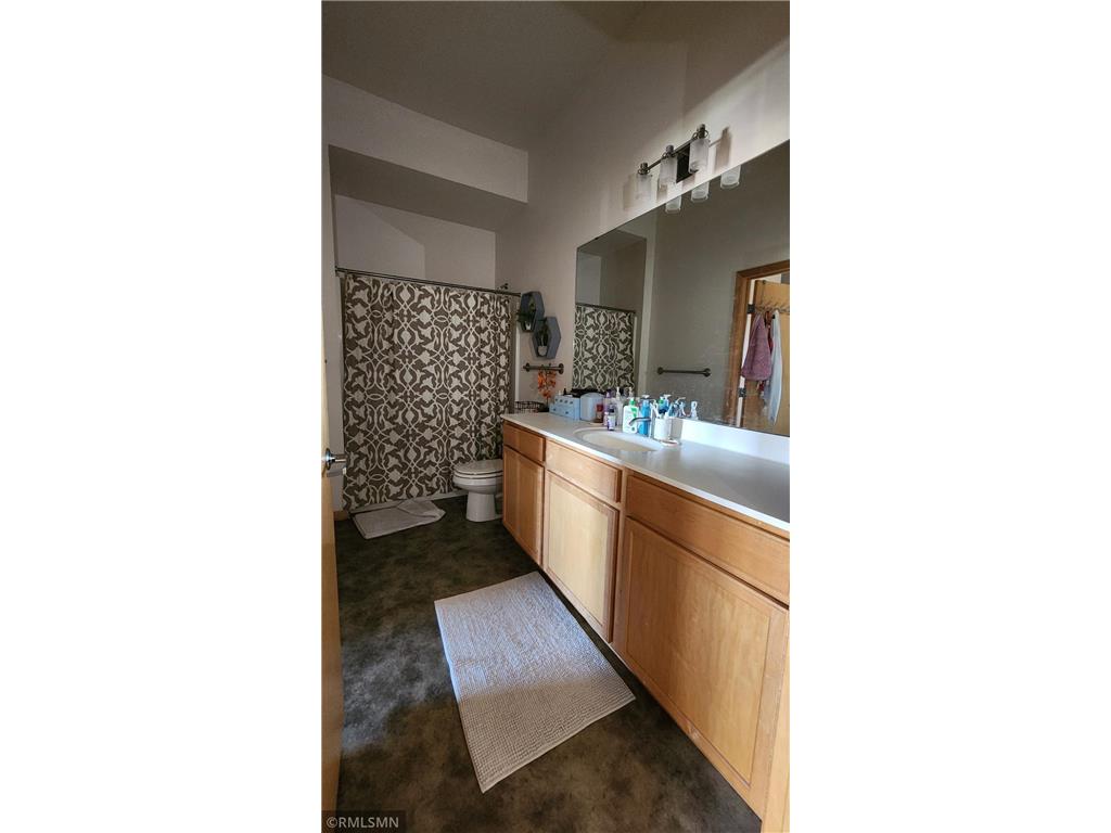 2650 University Avenue W #323 Saint Paul MN 55114 7033405 image8