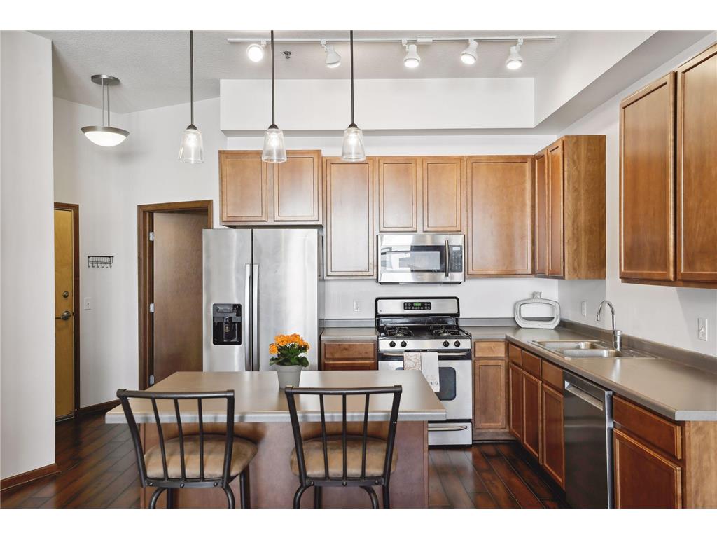 2650 University Avenue W #422 Saint Paul MN 55114 6328295 image1