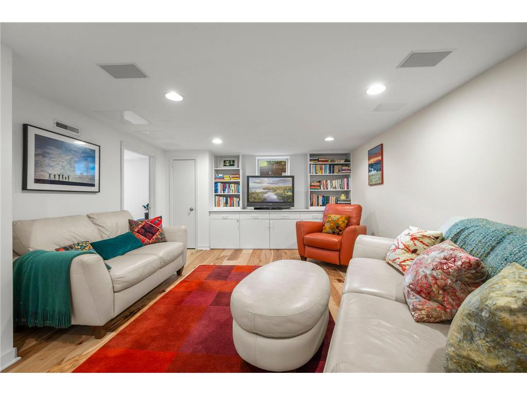 2651 Burd Place Saint Louis Park MN 55426 7071148 image34