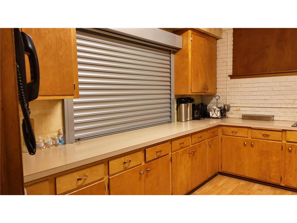 2651 Hamline Avenue N Roseville MN 55113 6793228 image12