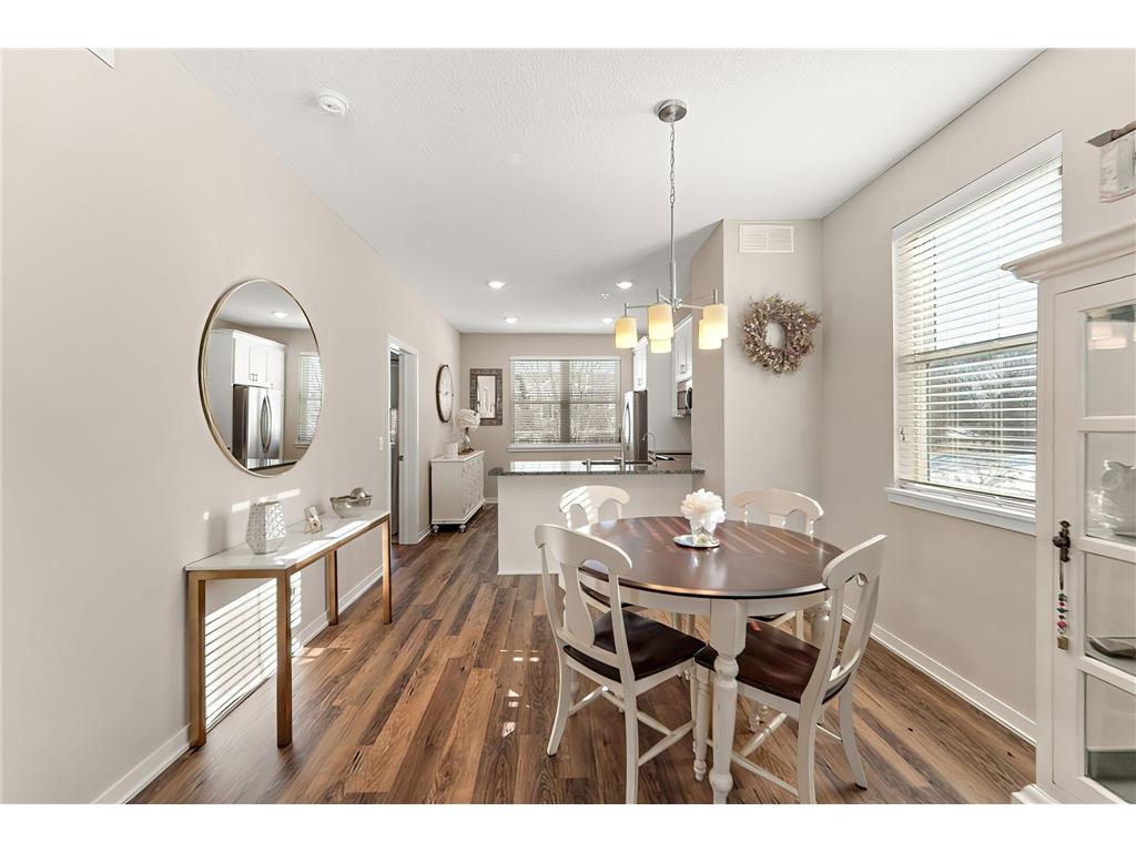 2651 New Century Boulevard S Maplewood MN 55119 7013699 image10